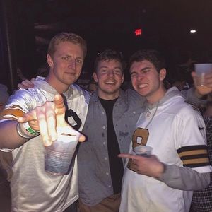 Meet your Posher, Drew